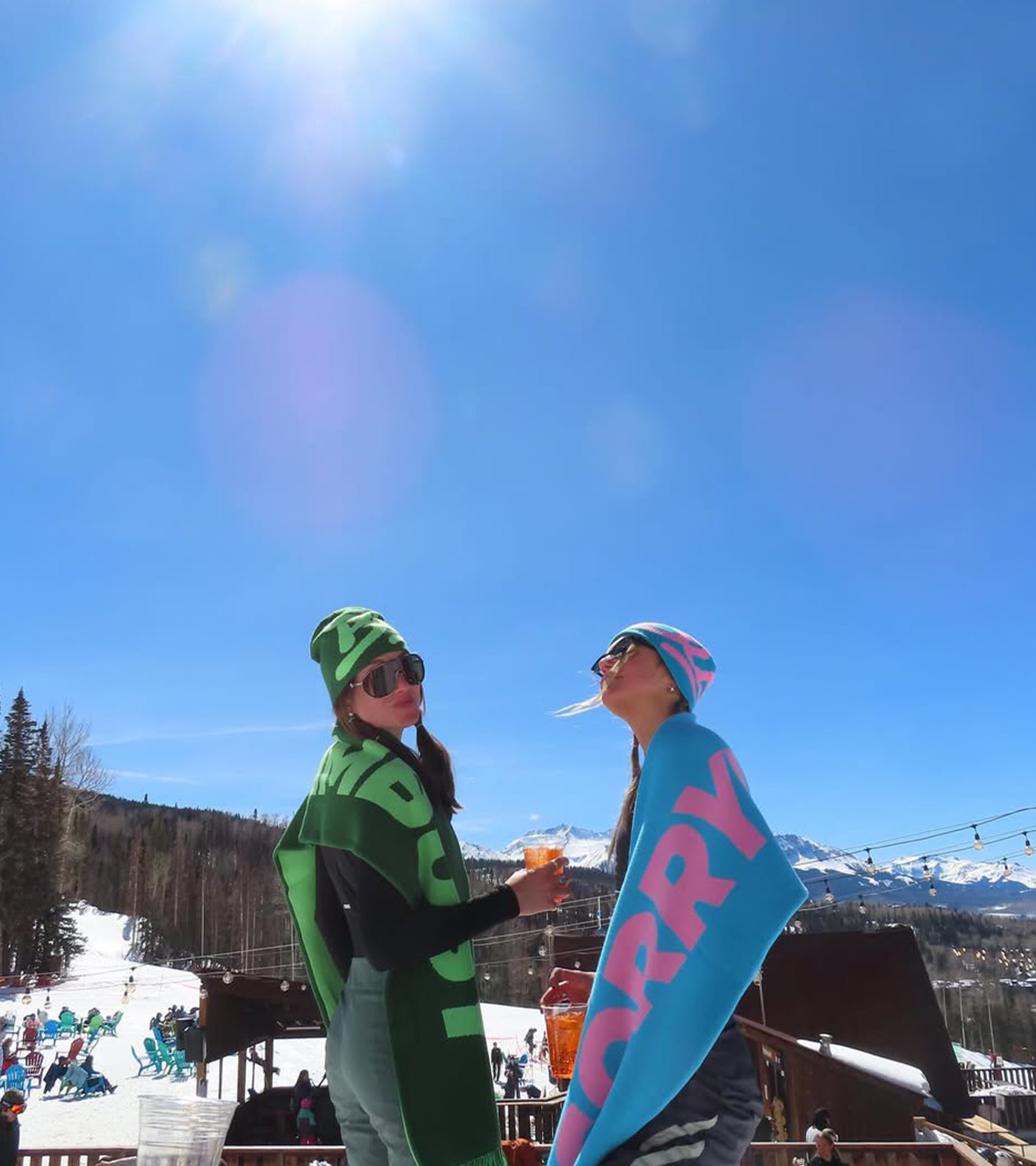 Logotype Scarf - Blue/Pink