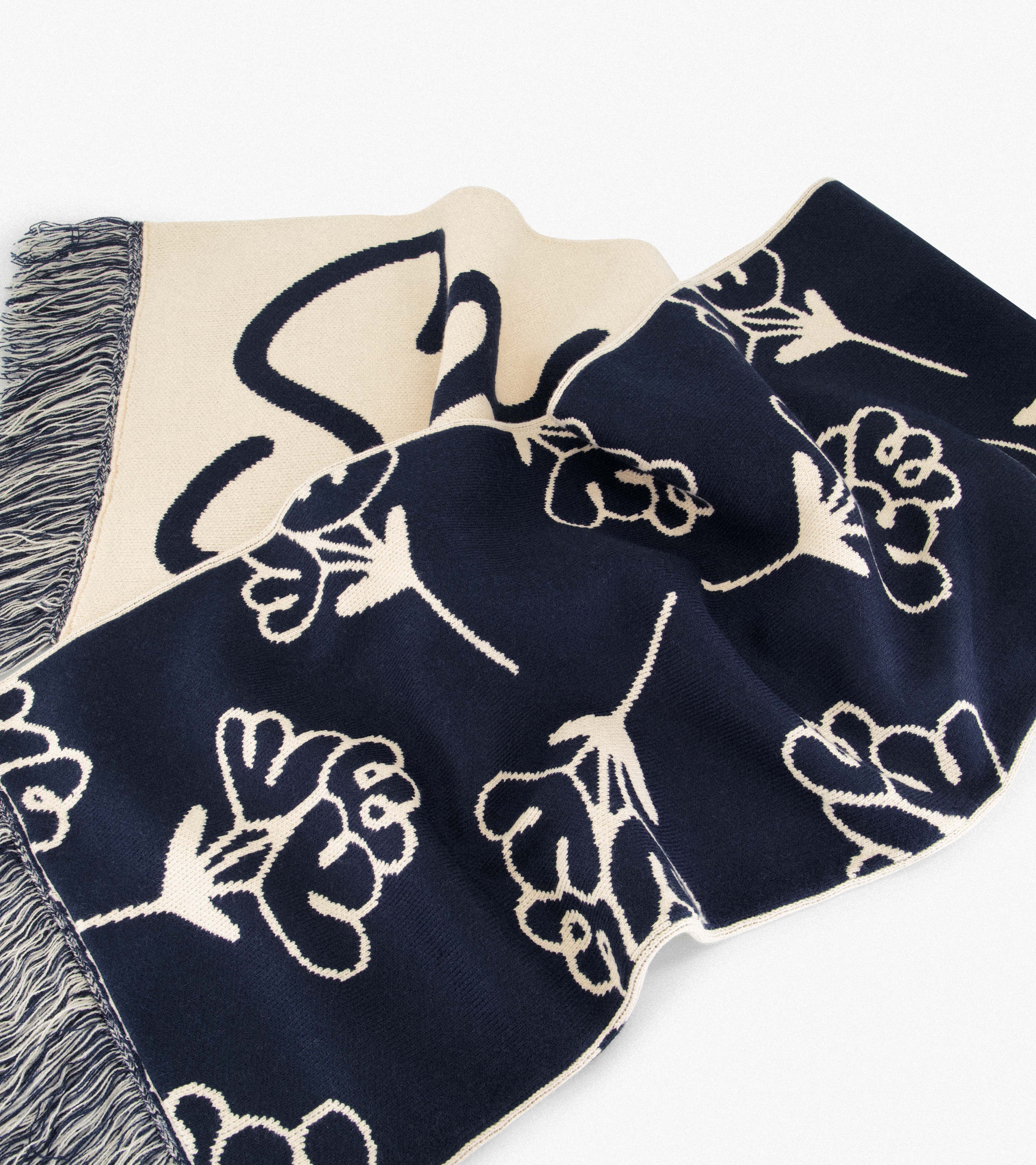 Gracie's Scarf - Navy/Beige