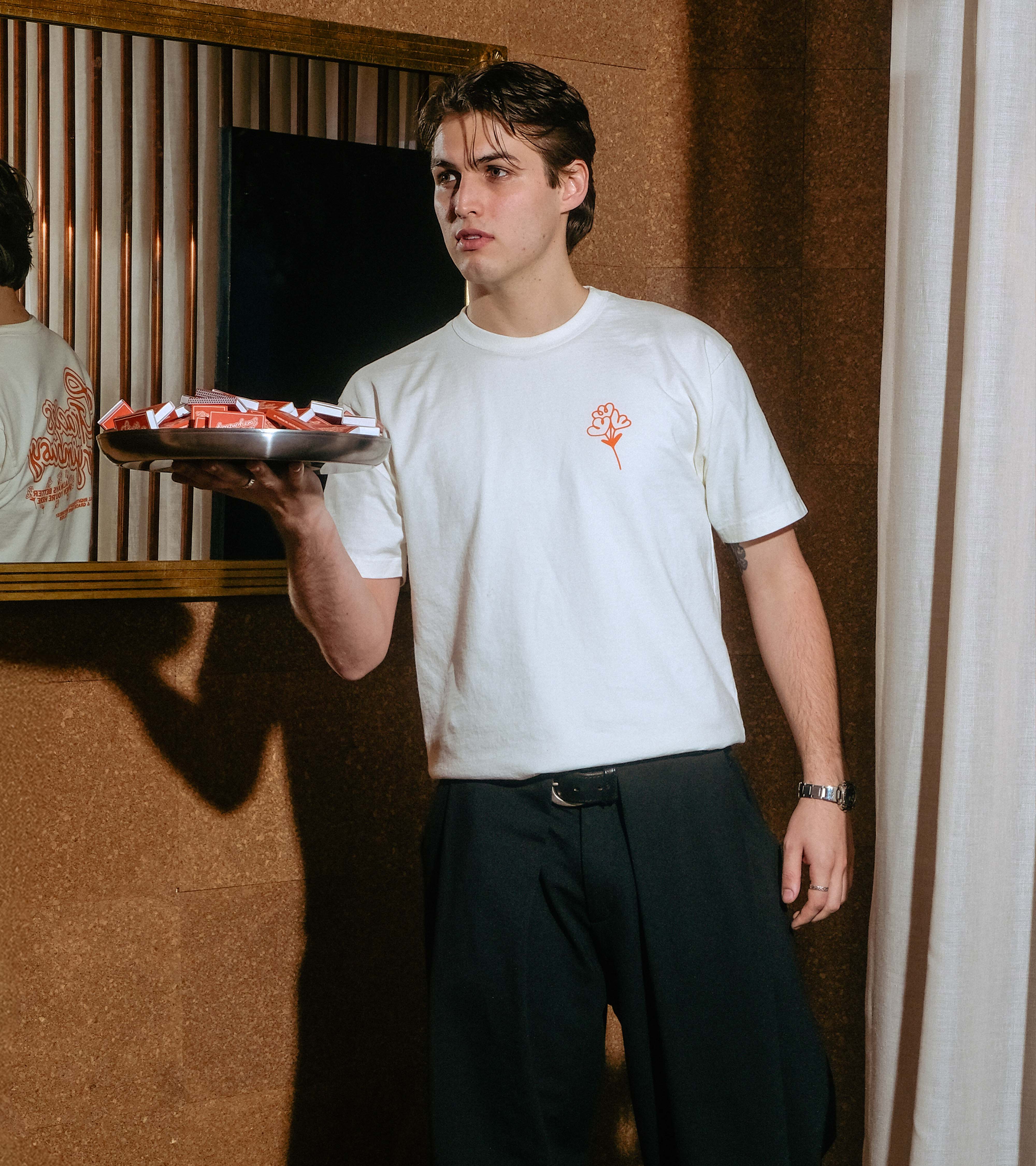 Gracie's T-Shirt- Off White