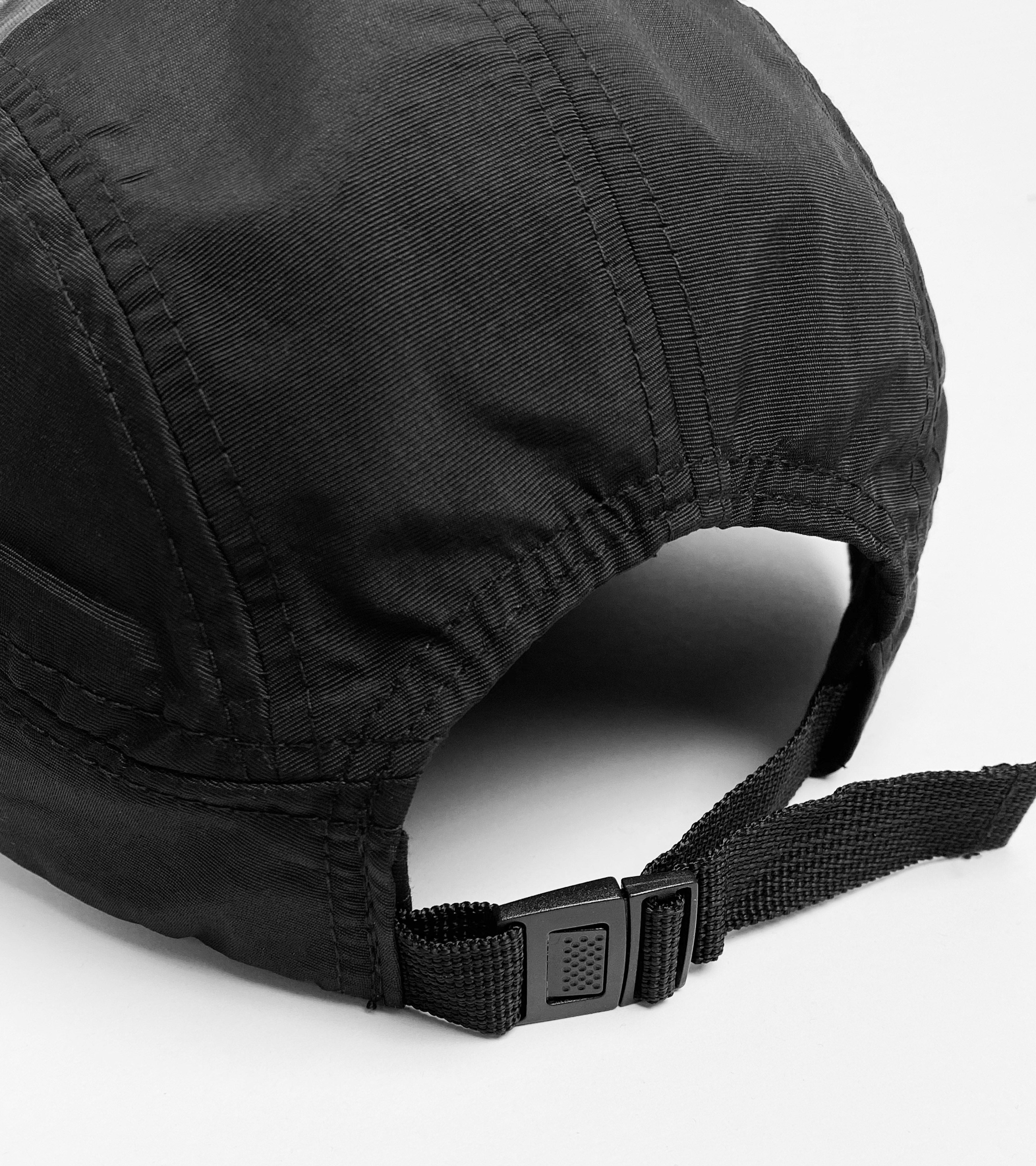 SORRYIMBUSY BLACK QUICK DRY NYLON REFLECTIVE RUNNING CAP